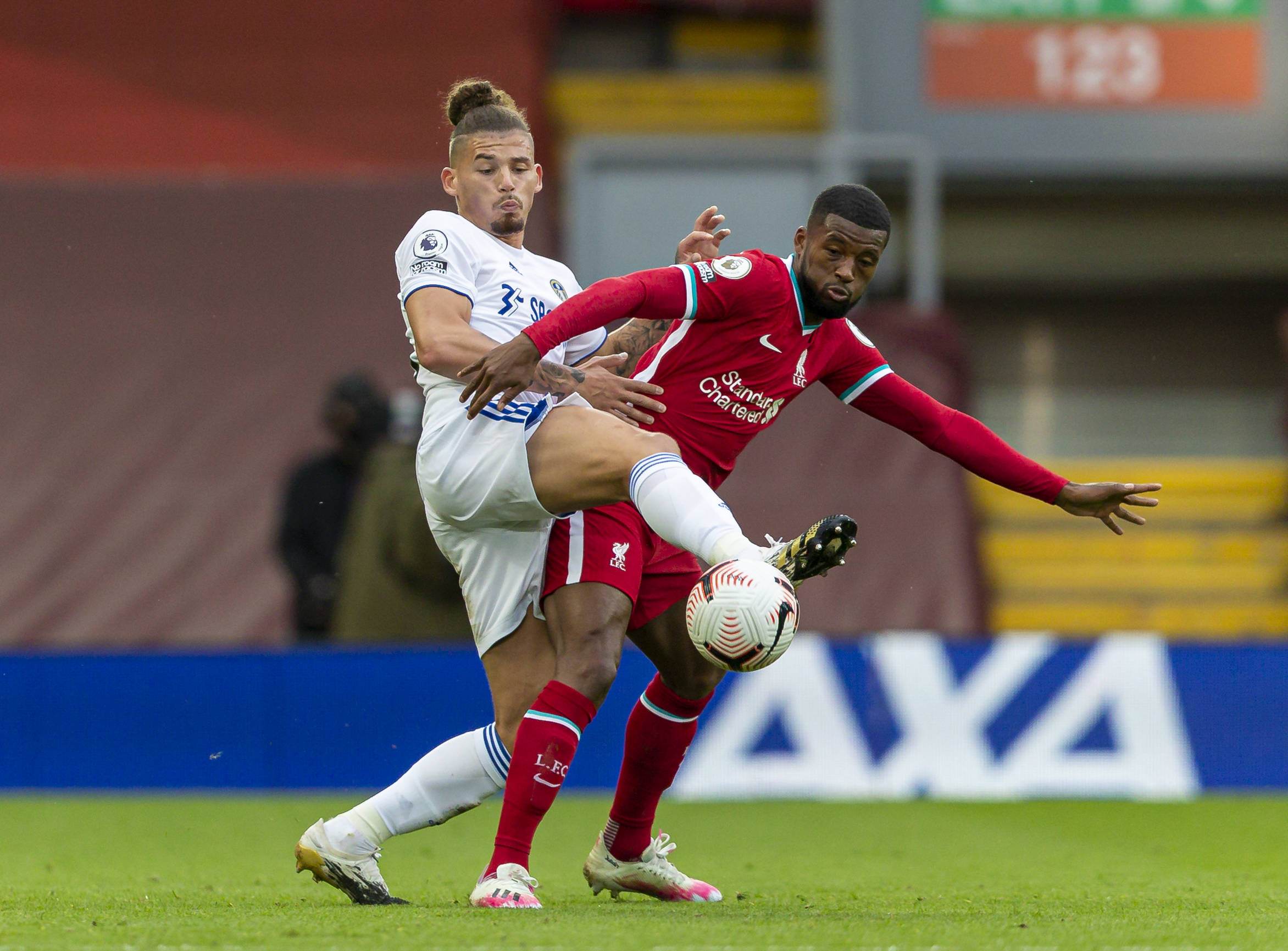 依旧暴露无 依旧暴露无